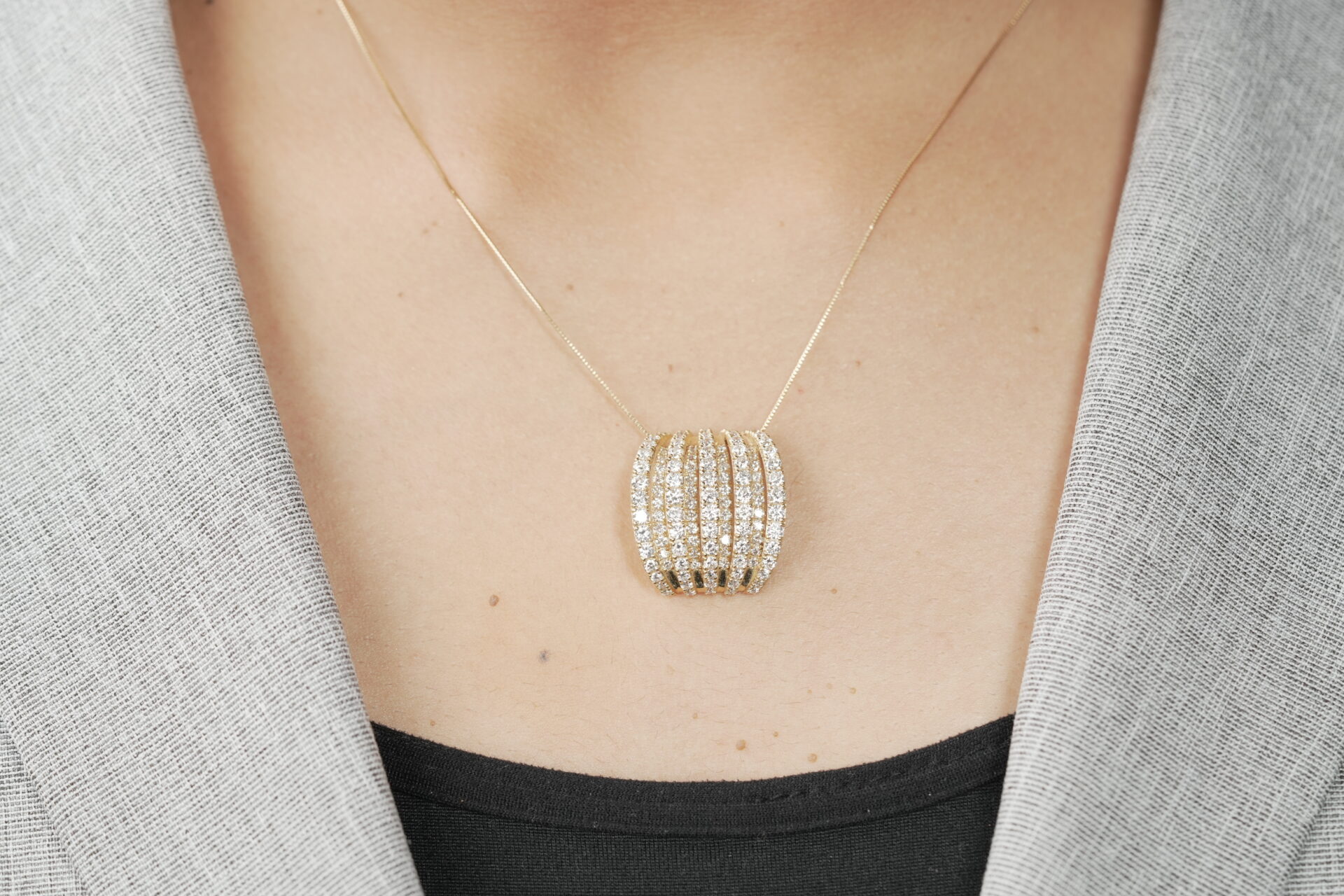 YG Vice Ganda Vice Ganda Dia Necklace - Image 1